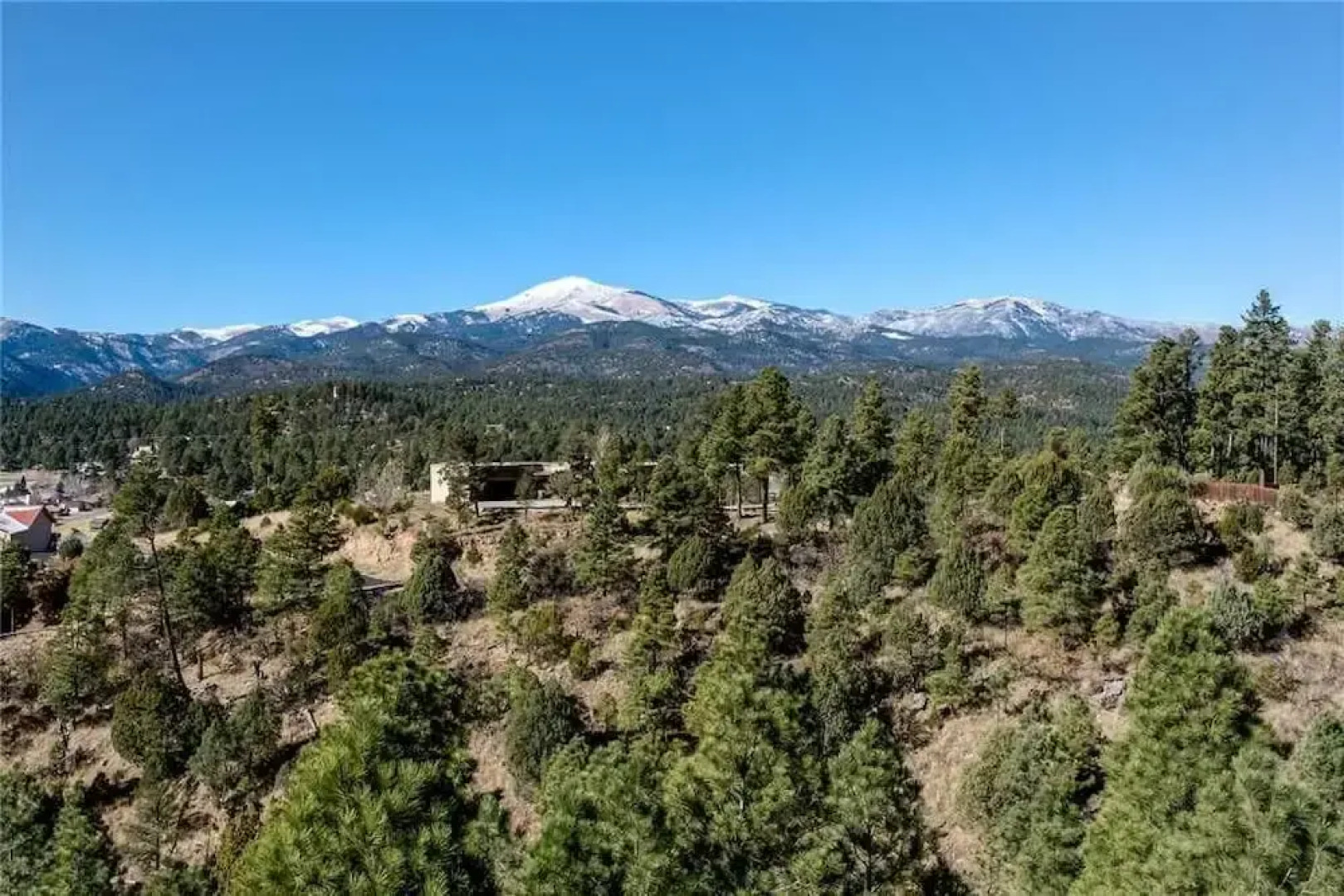 Southern Comfort - Three Bedroom Cabin