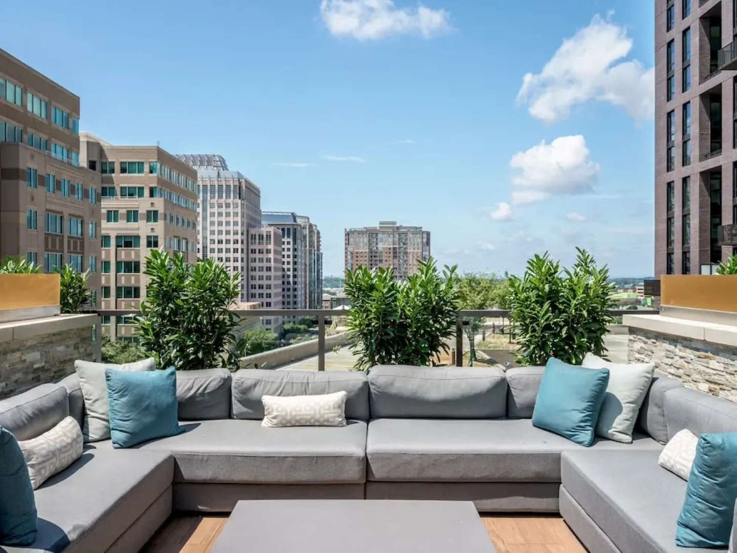 Global Luxury Suites at Reston Town Center