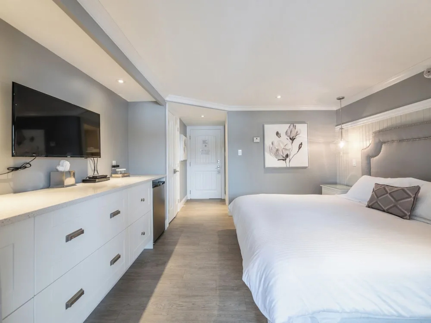 Somerset Lakeside Resort