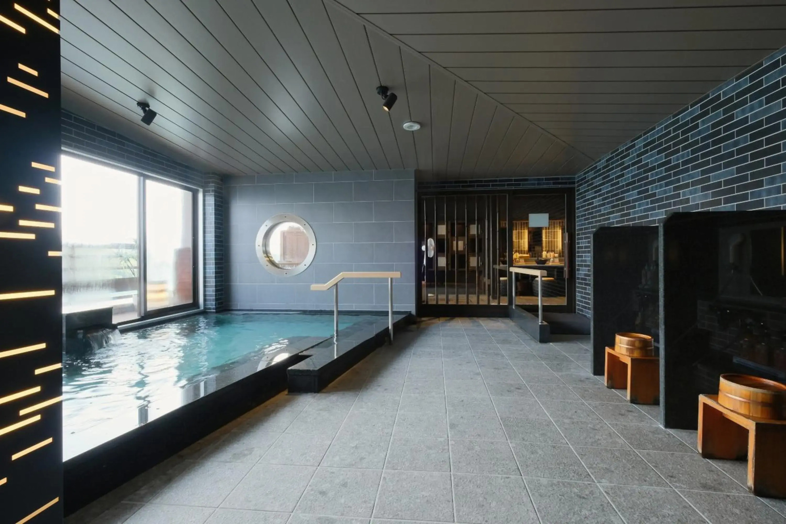 Keishokan Sazanamitei