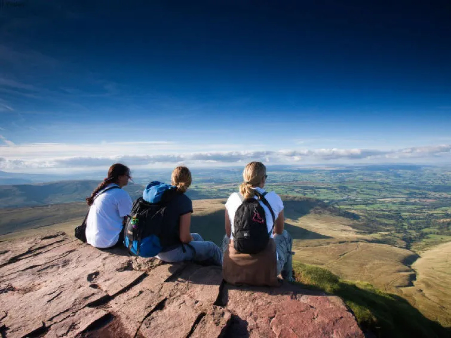 Holiday Home Y Barcud Coch