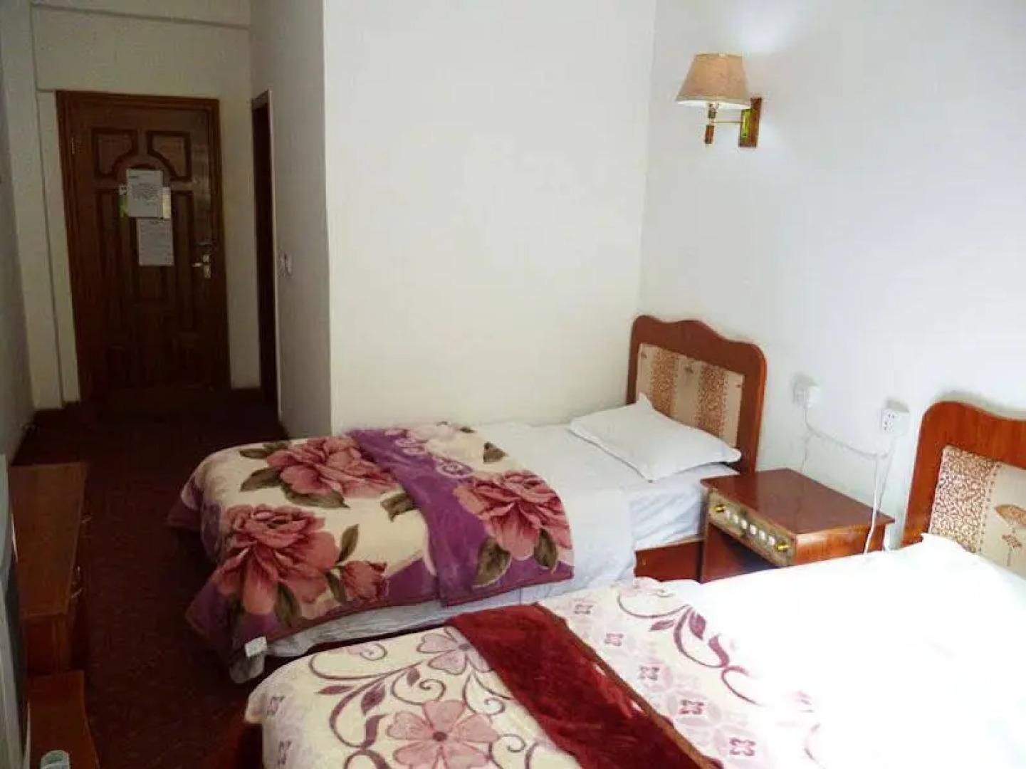 Yijia Youth Inn Jiuzhaigou Branch 2