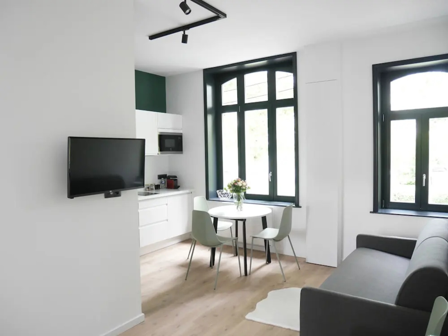 Le Chat Qui Dort - Bords de Deule