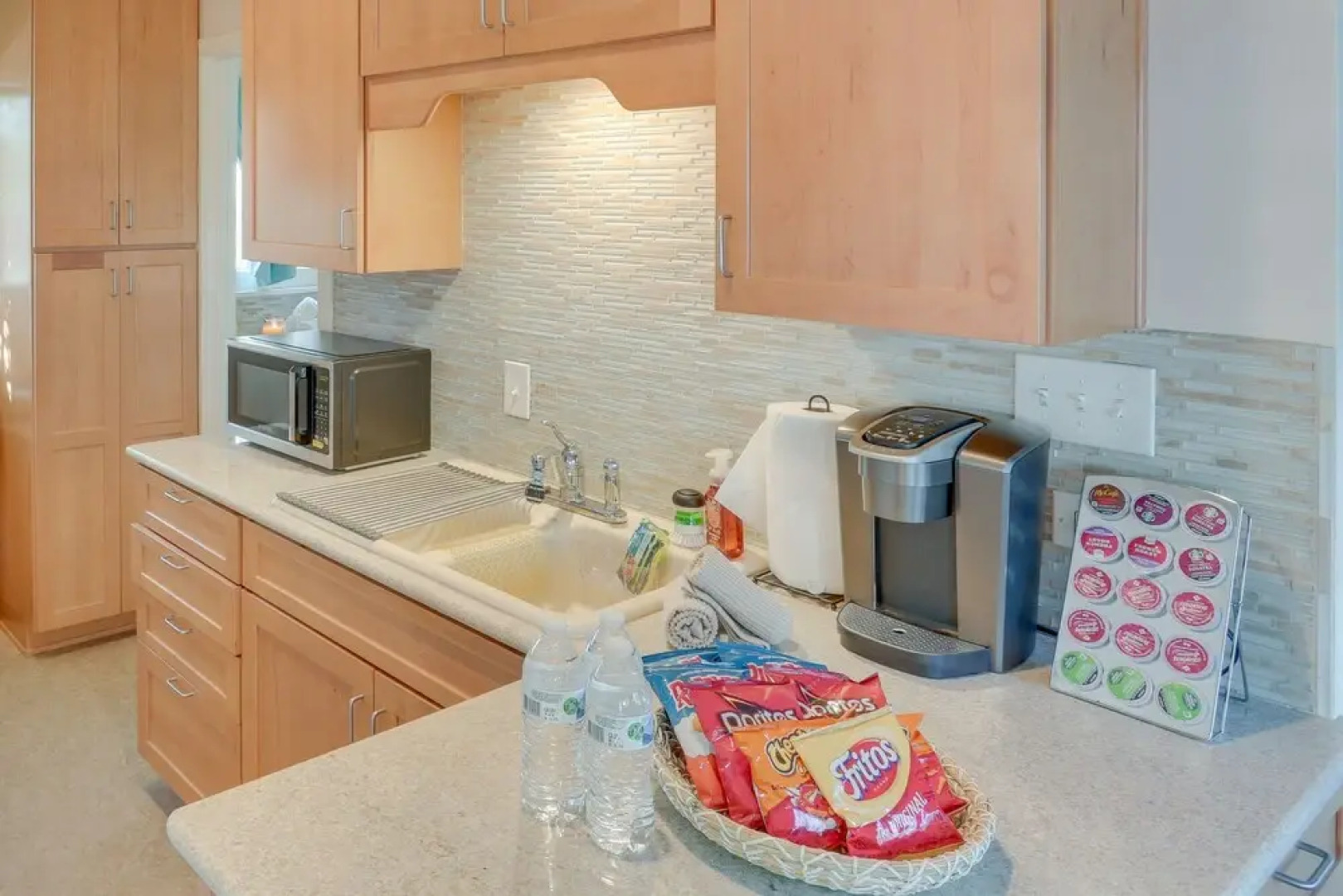 Colton Studio w/ Fire Pit, 4 Mi to San Bernardino!