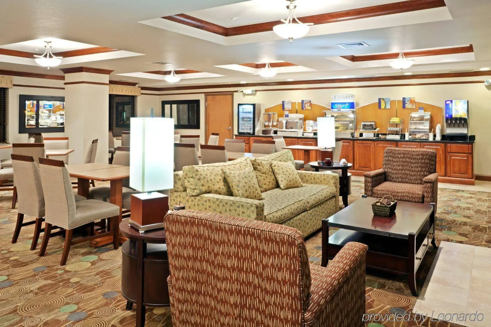 Holiday Inn Express Hotel & Suites Vancouver Mall by IHG