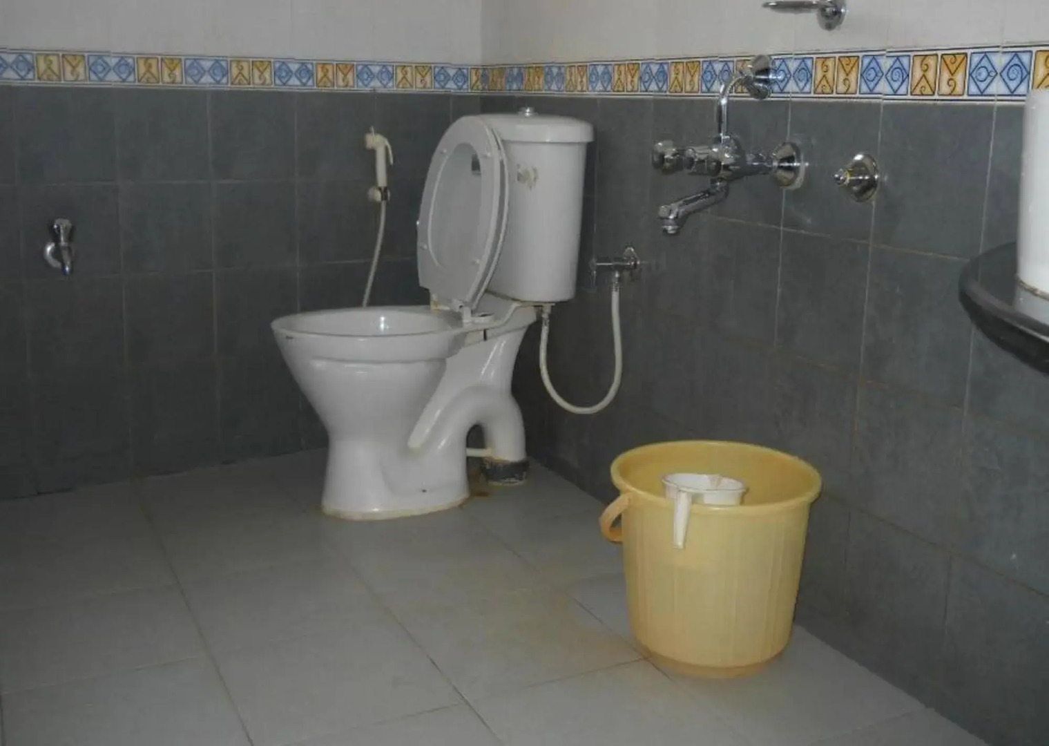 Hotel Advaith Lancer