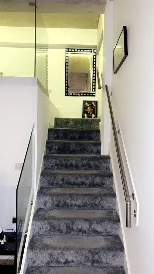 Cozy West Bromwich Apartment by High Street