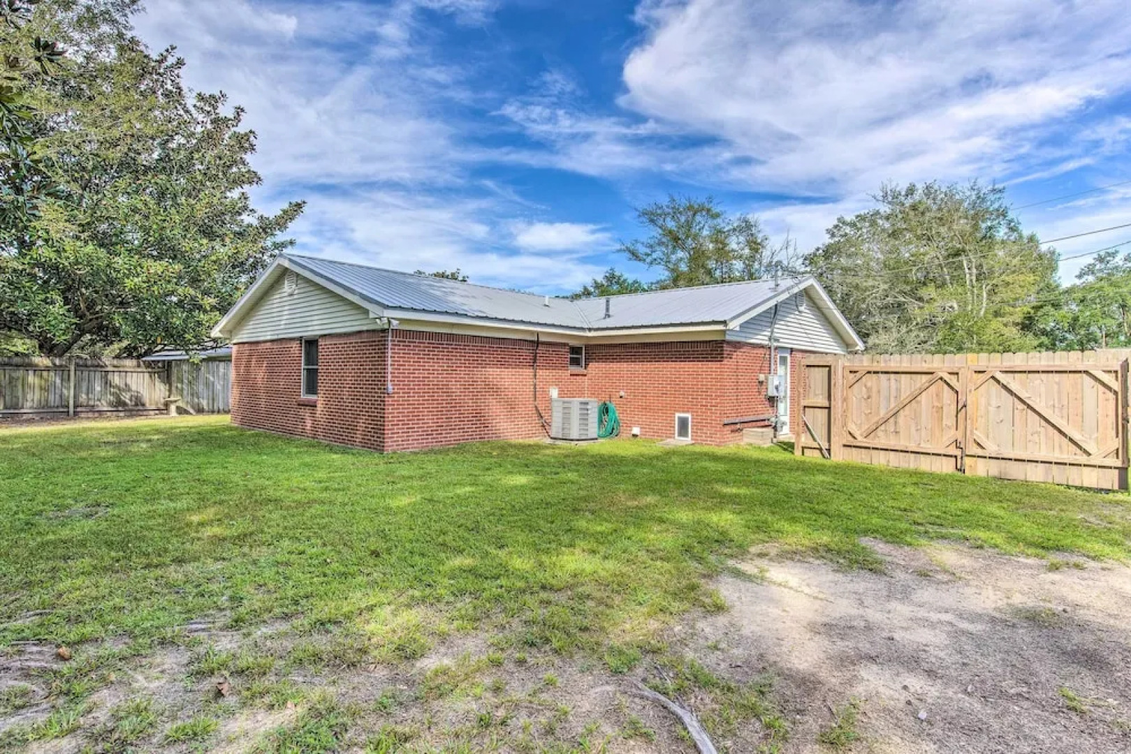 Ocean Springs Home w/ Bikes < 1 Mile to Beach!