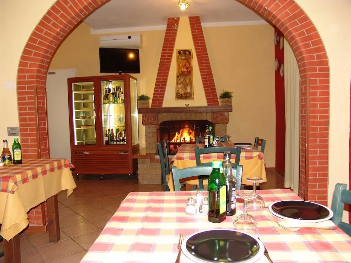 Hotel Paradise Airport