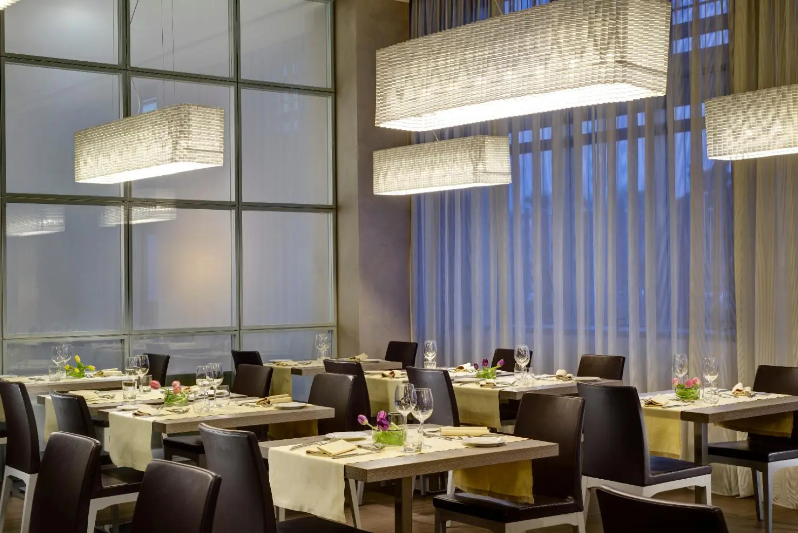 Отель Unahotels San Vitale Bologna