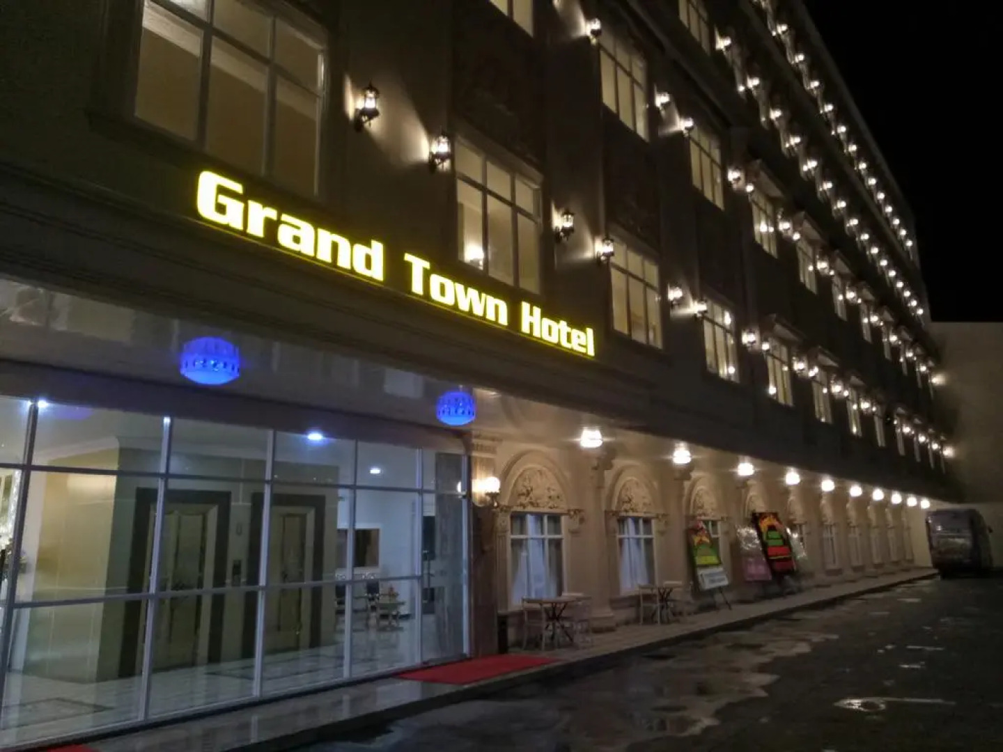 Grand Town Hotel Mandai
