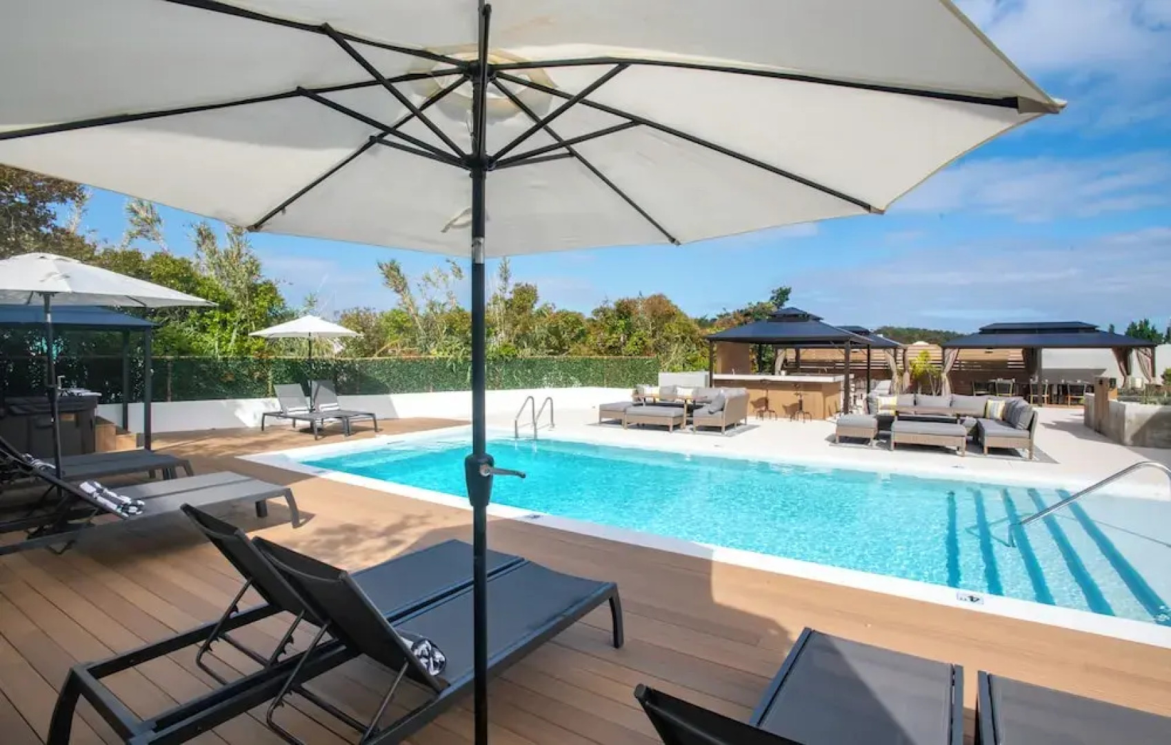 Hillcrest Boutique Hotel