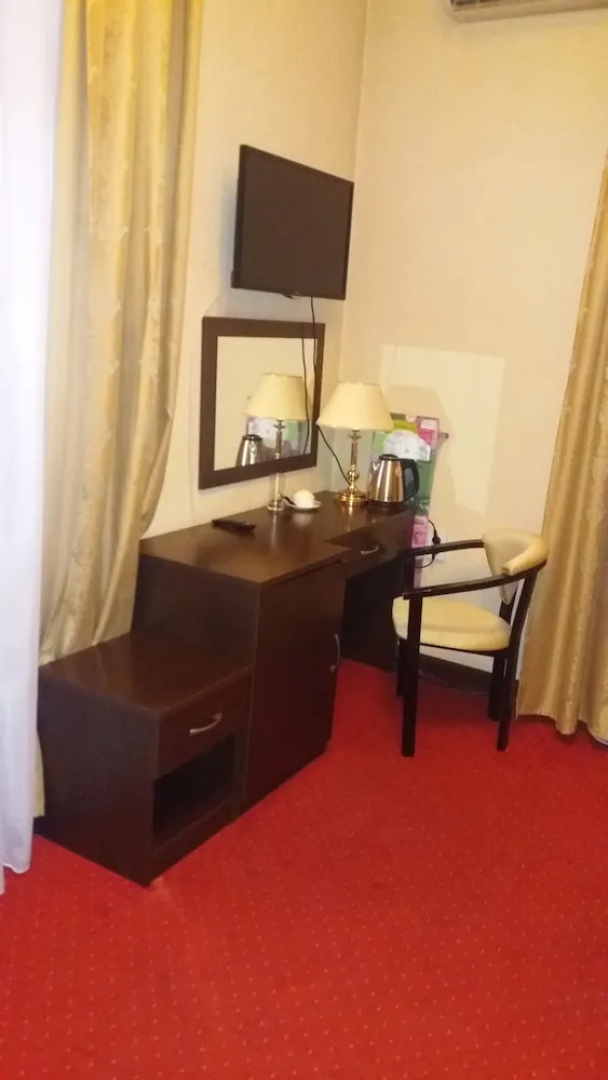 Rauan Hotel