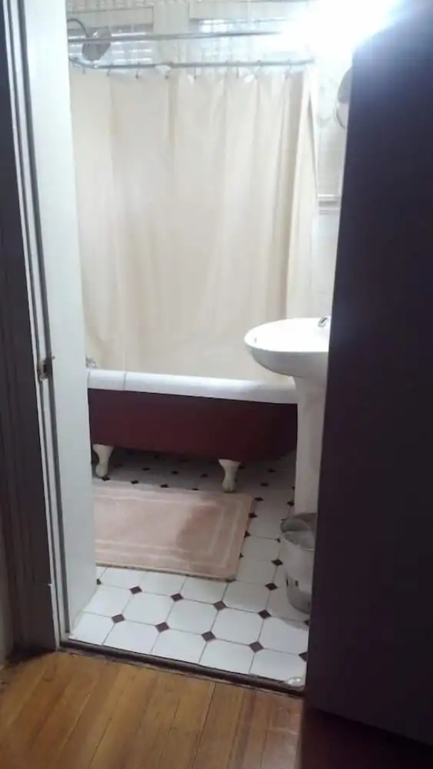 The Inn At Brevard - Bed And Breakfast - Adult Only