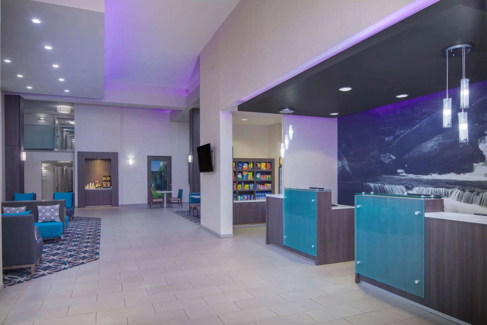 La Quinta Inn & Suites by Wyndham Chattanooga - East Ridge