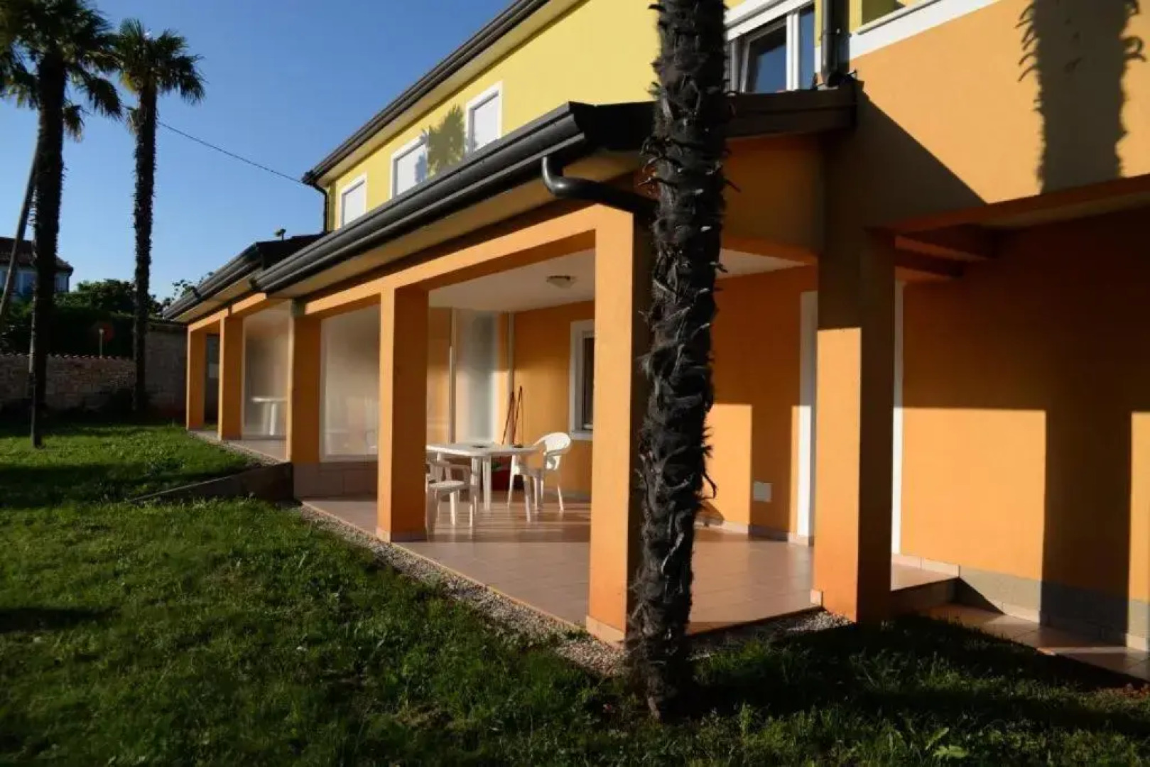 San Lorenzo Apartments