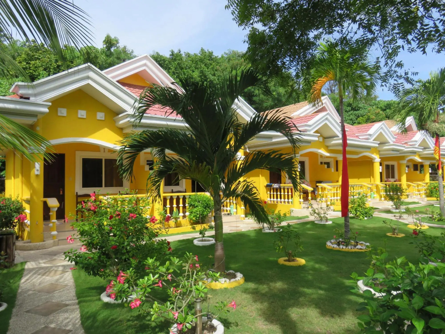 Malapascua Garden Resort