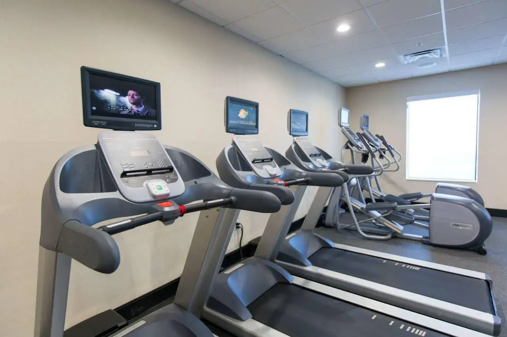 Hampton Inn & Suites Stroud