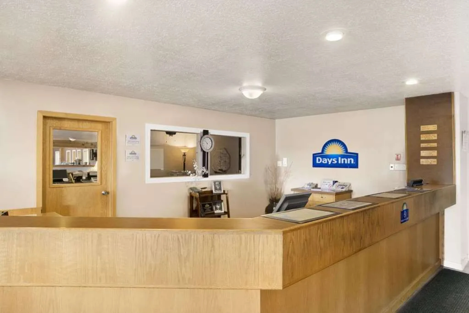 Days Inn Manistee