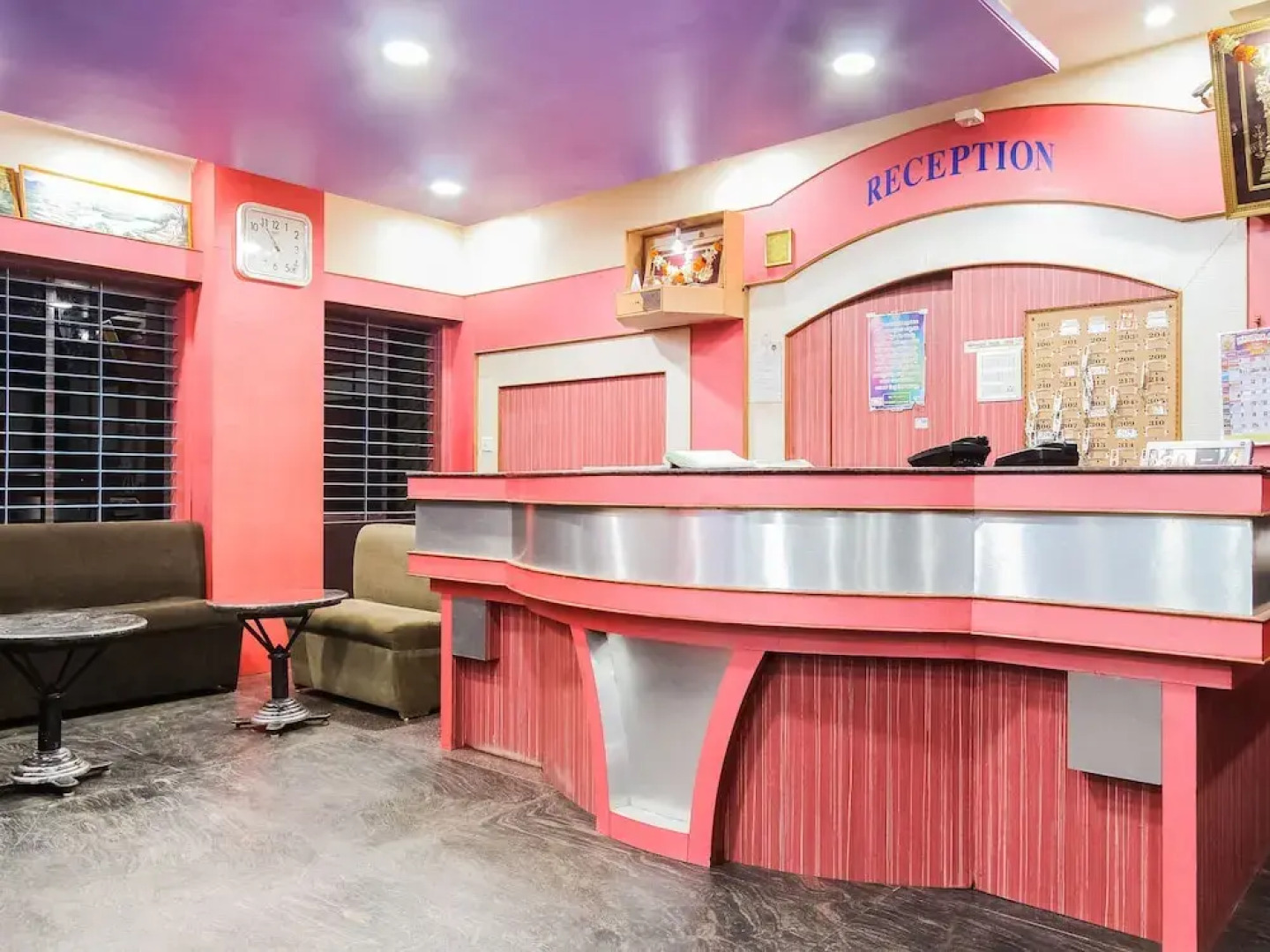 SPOT ON 60208 Hotel Ashoka Deluxe Lodging And Restaurant