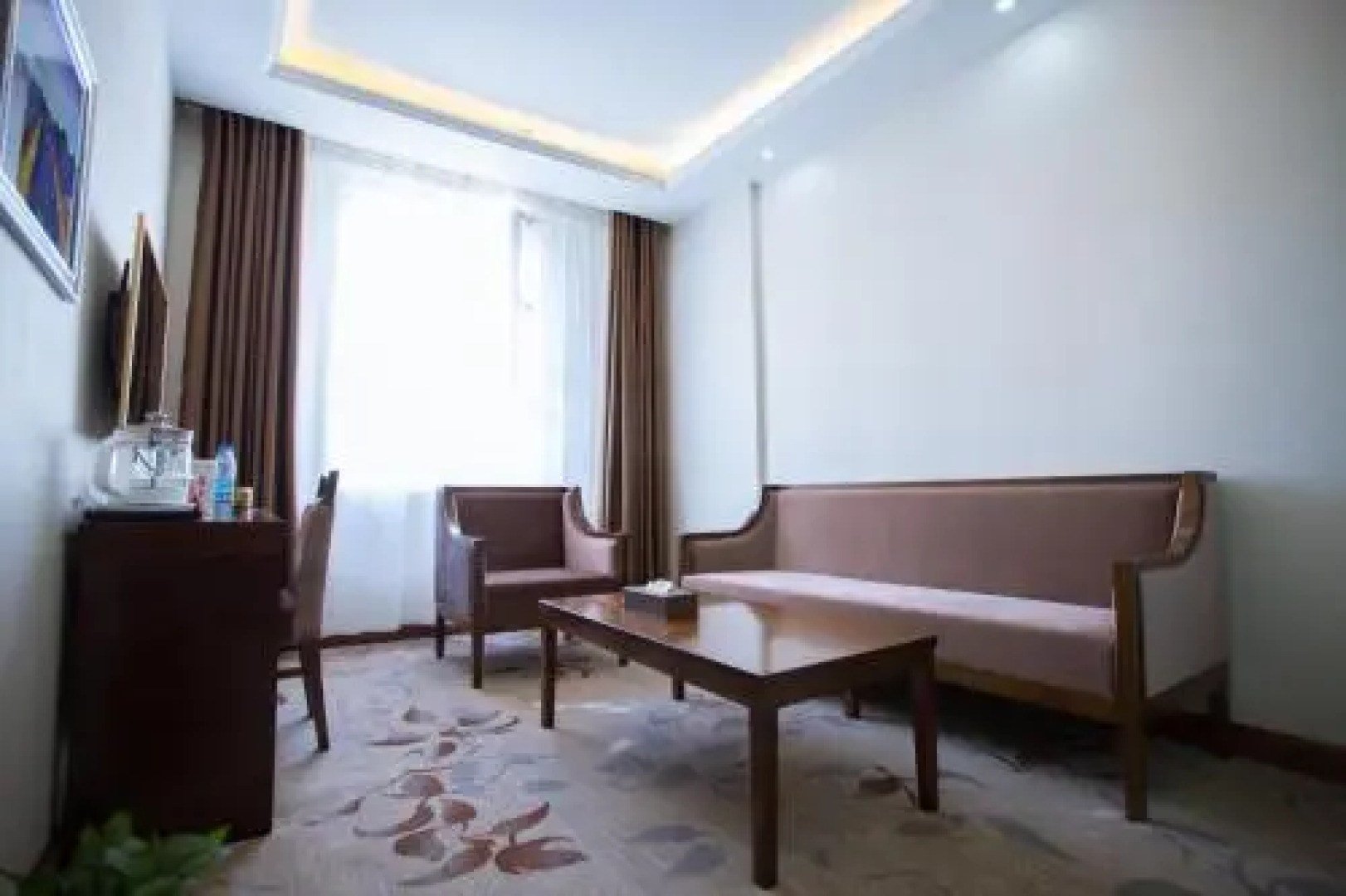Kuerle Jinrun Holiday Hotel Airport Road