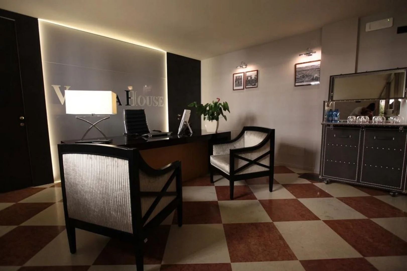 Aparthotel Verona House