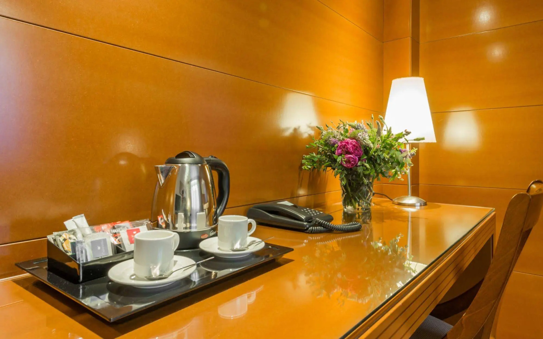 Aparthotel Mariano Cubi Barcelona