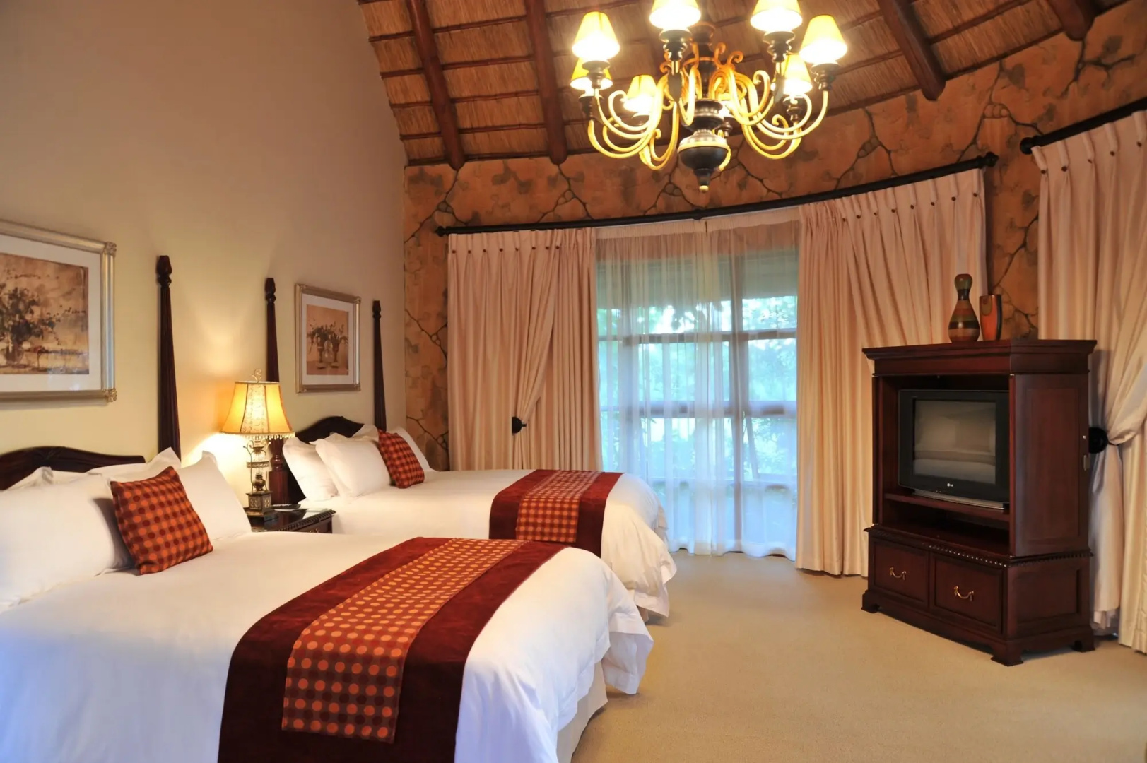 Summerfield Luxury Resort & Botanical Garden