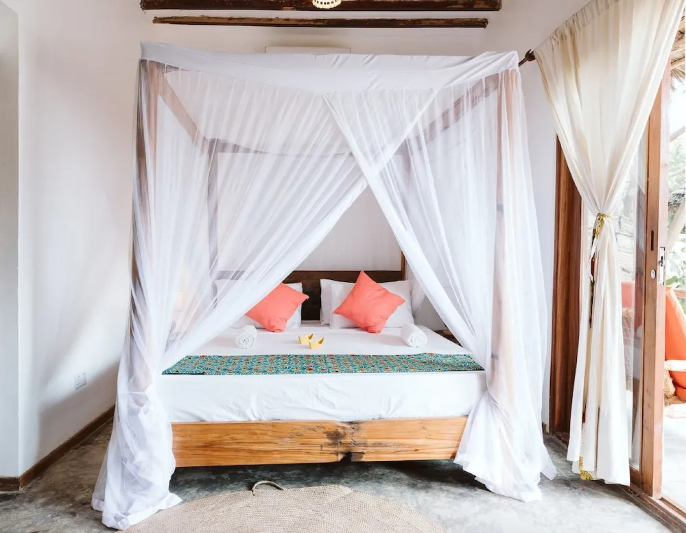 Bahati Sunset Bungalows