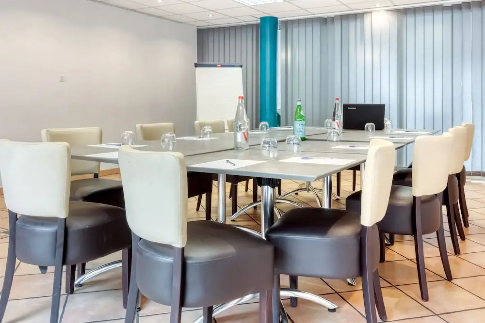 Logis Hotel Restaurant Les II Mas