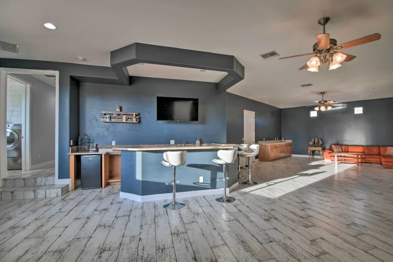 Luxe Phoenix Home: Desert Butte View & Heated Pool