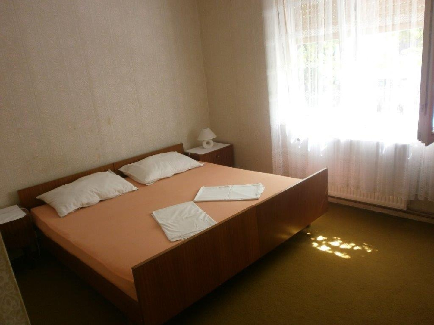 Apartment Nikola - afordable & close to center: A1 Pirovac, Riviera Sibenik