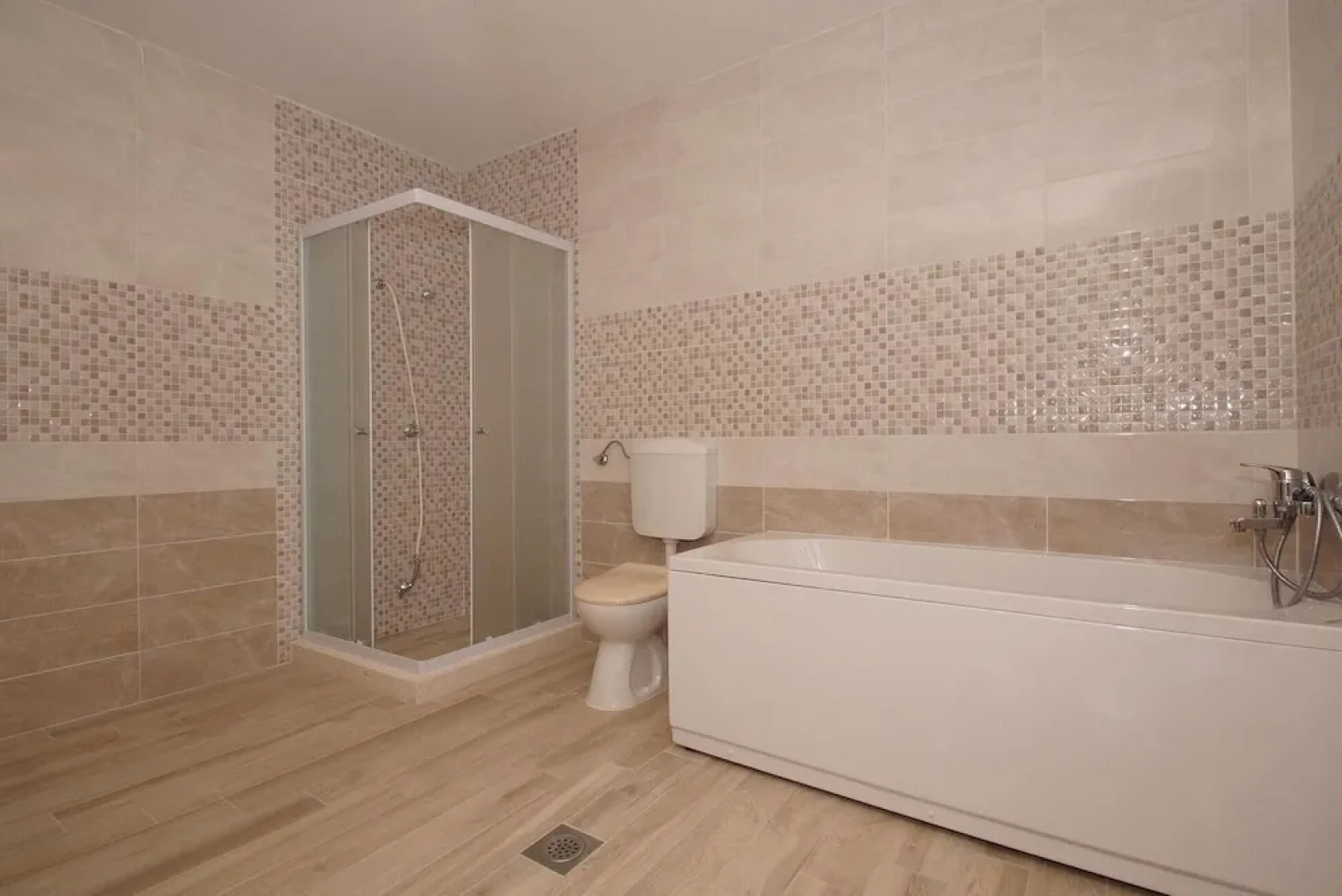 Beautiful Home in Korcula With Wifi and 4 Bedrooms