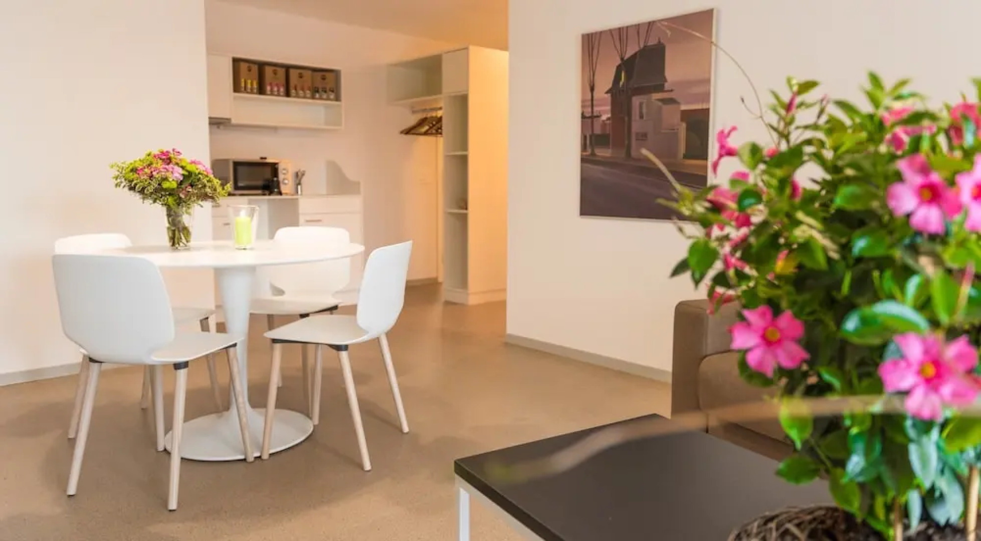 Hôtel-Résidence La Croix-Blanche