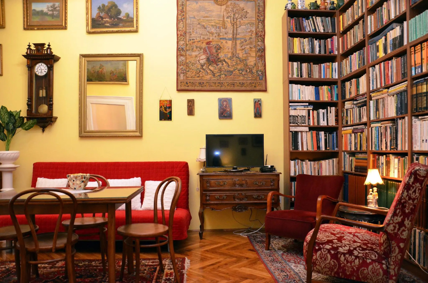 Central Avenue Apartments