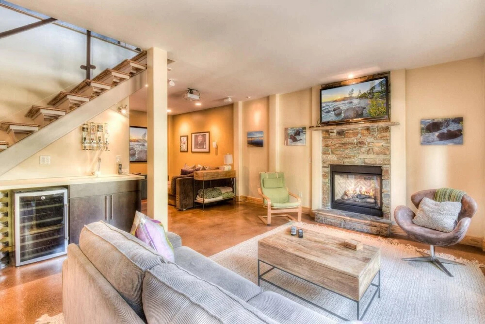 Shining Shire - Sauna, Steam Shower, Very Cool!