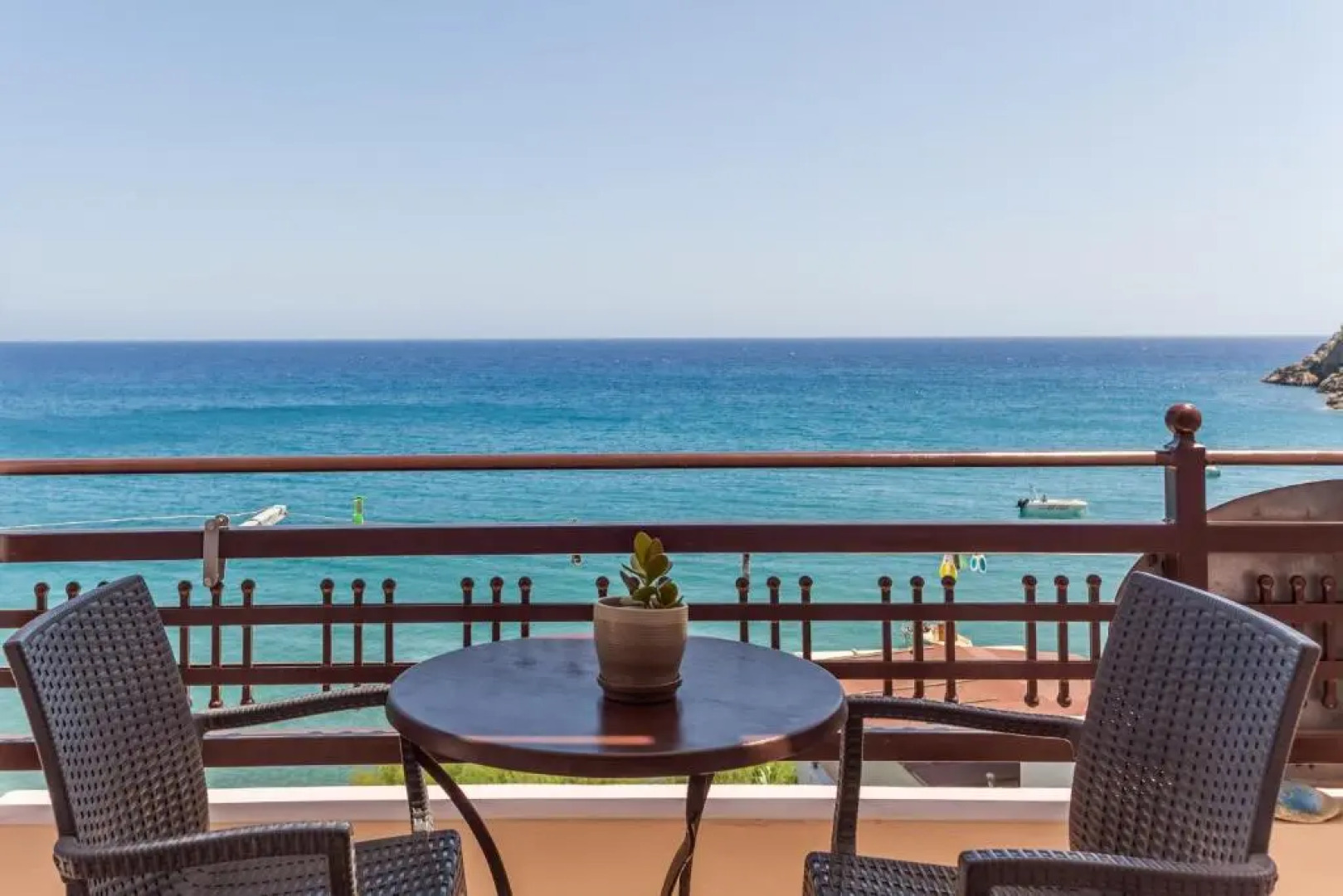 Villa Nostalgia Lentas No4