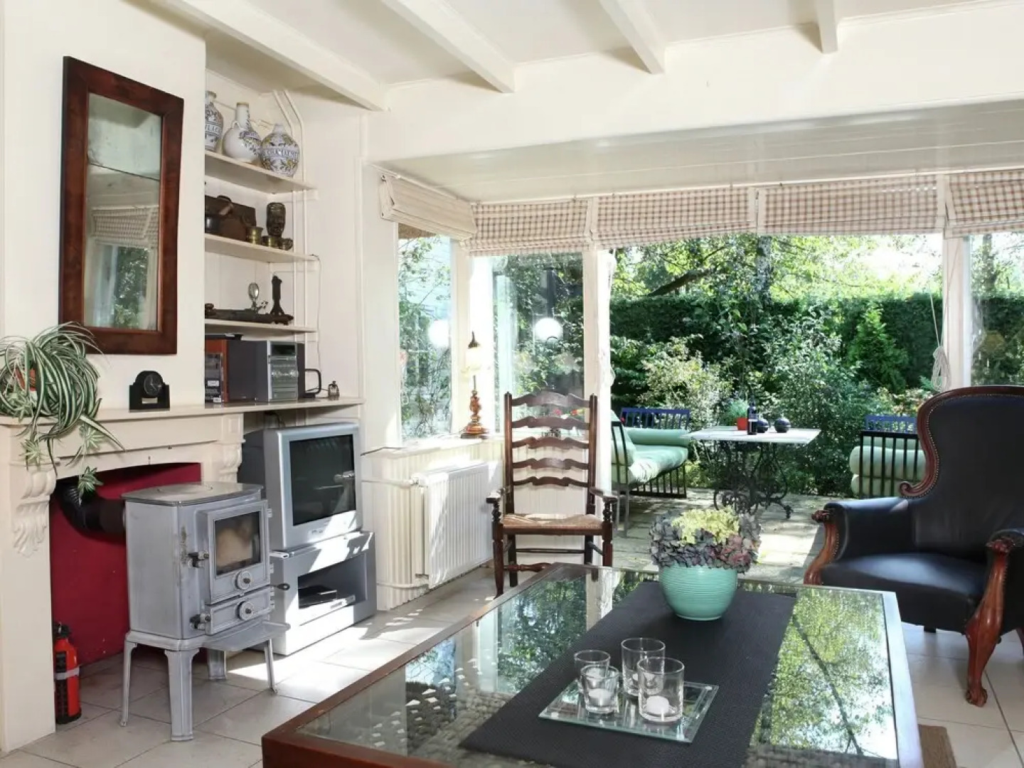 Situated in the Foreland Country Side This Detached Home