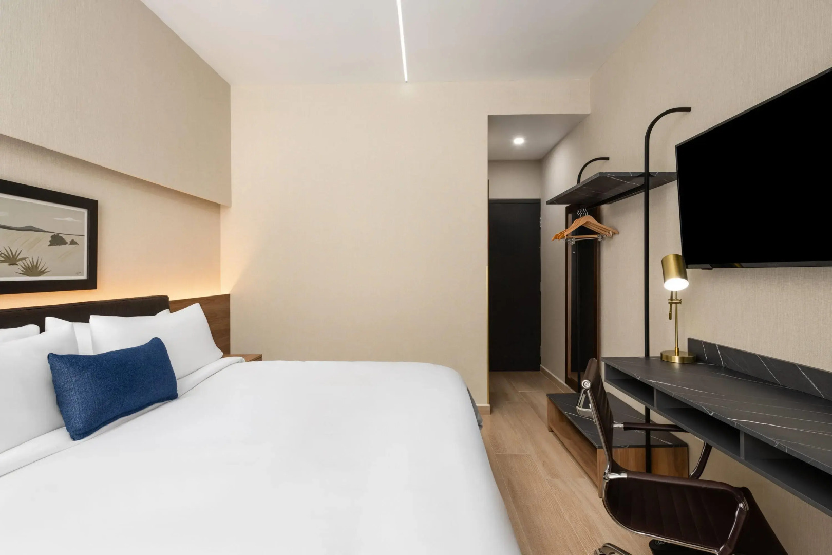 Tryp By Wyndham Ciudad Guzman Uttsa