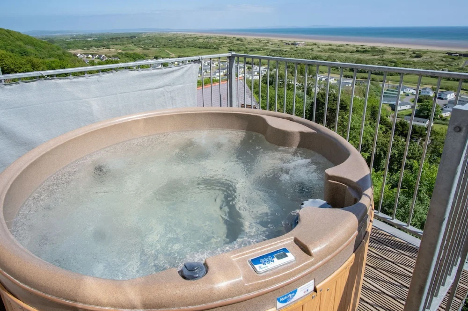 Caldey - 2 Bedroom Apartment - Pendine