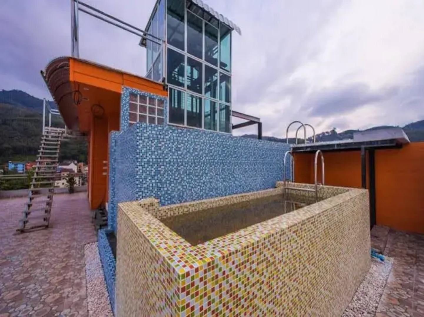 Million Patong Beach Resort