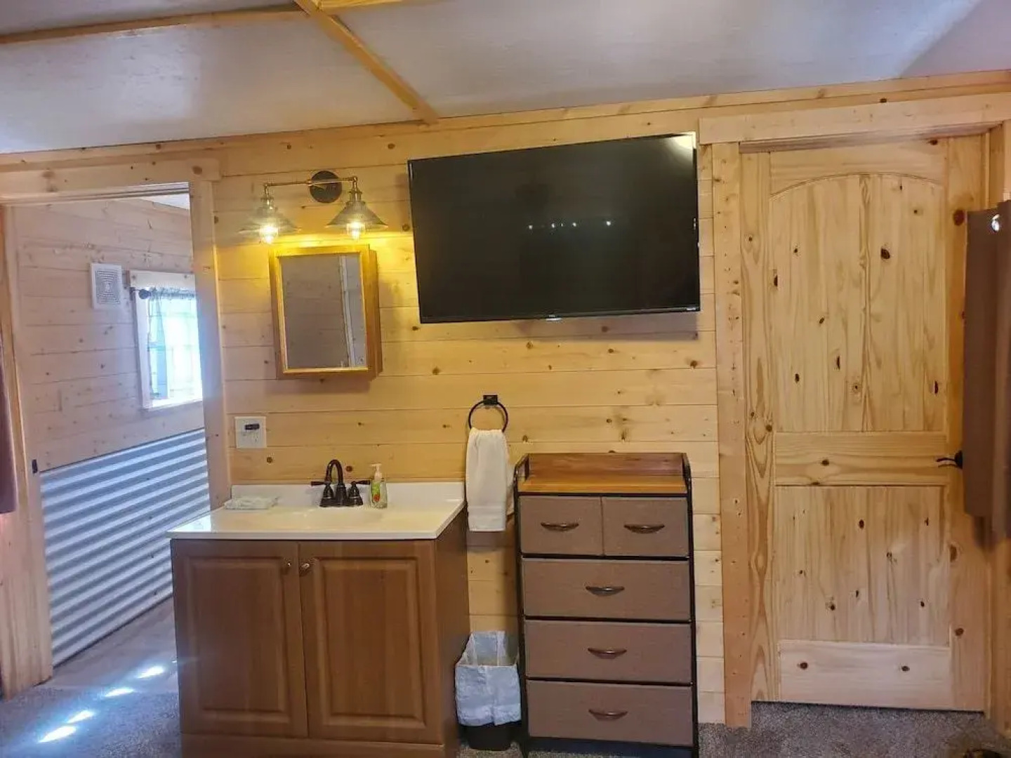 Glacier Acres Guest Ranch