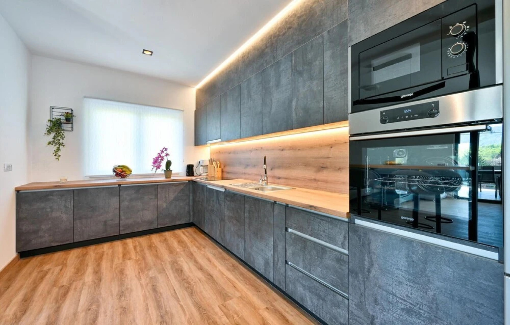 Nice Home in Stubicke Toplice With 5 Bedrooms, Outdoor Swimming Pool and Heated Swimming Pool