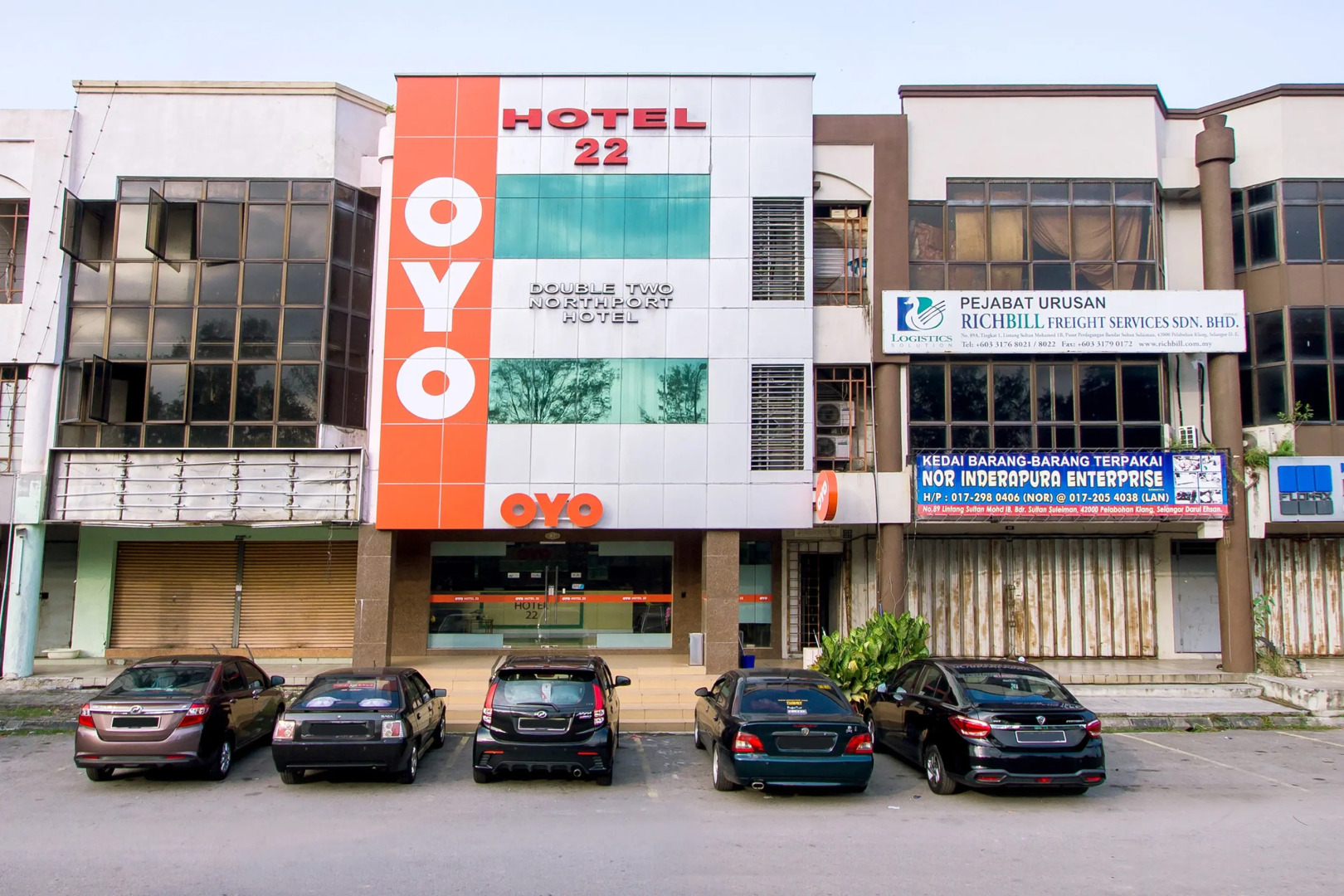 OYO 89842 Hotel 22 Northport