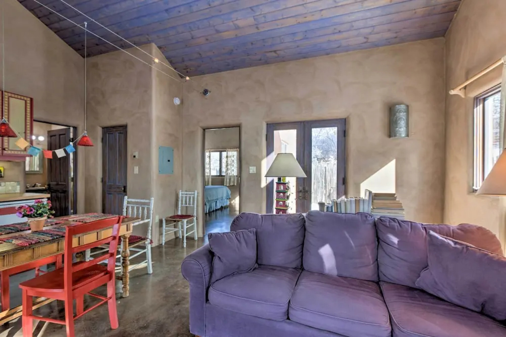 Unique Casita w/ Kiva Fireplace: 11 Mi to Taos Ski