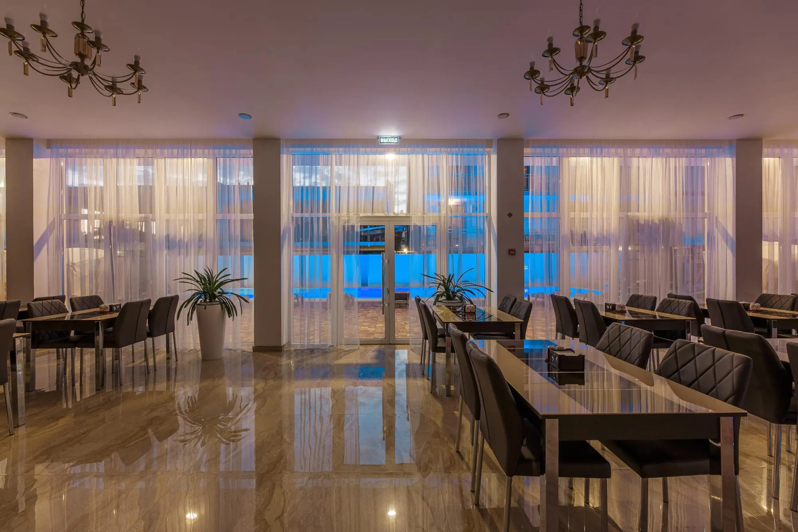 Viva VictoriaFamilyHotel