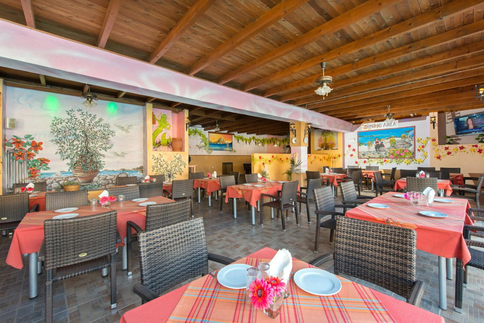 Marietta Hotel & Apartments