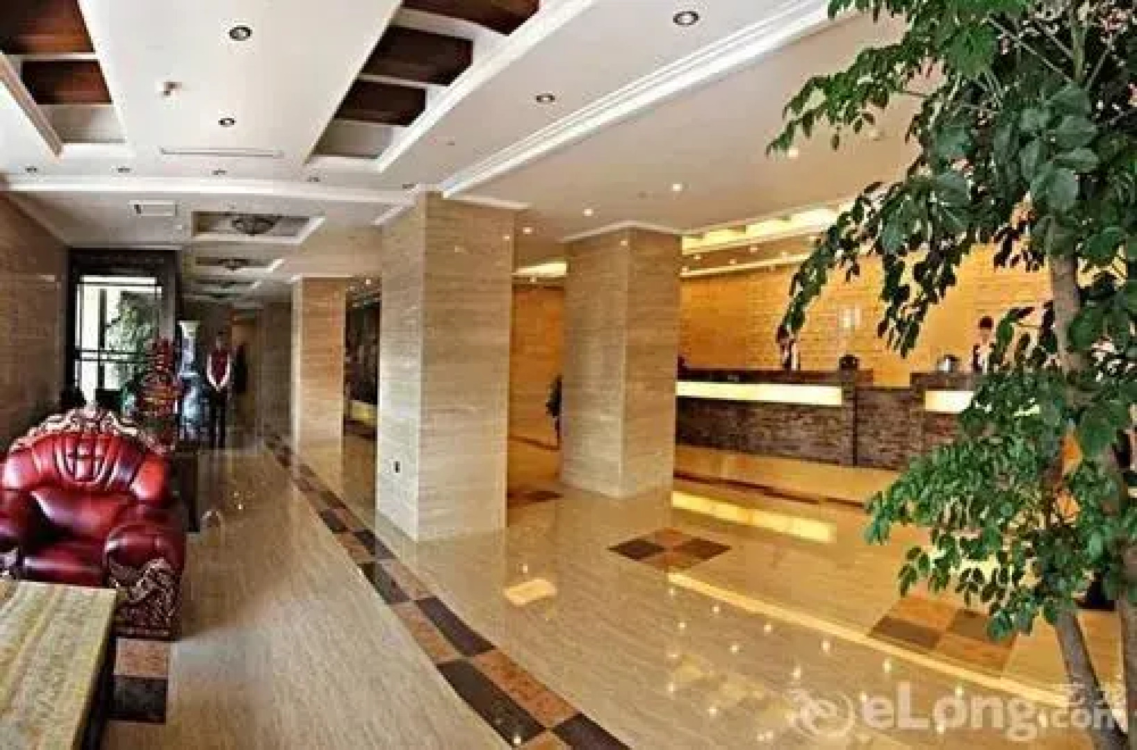 Zhongchang Building (Changchun Railway Station)