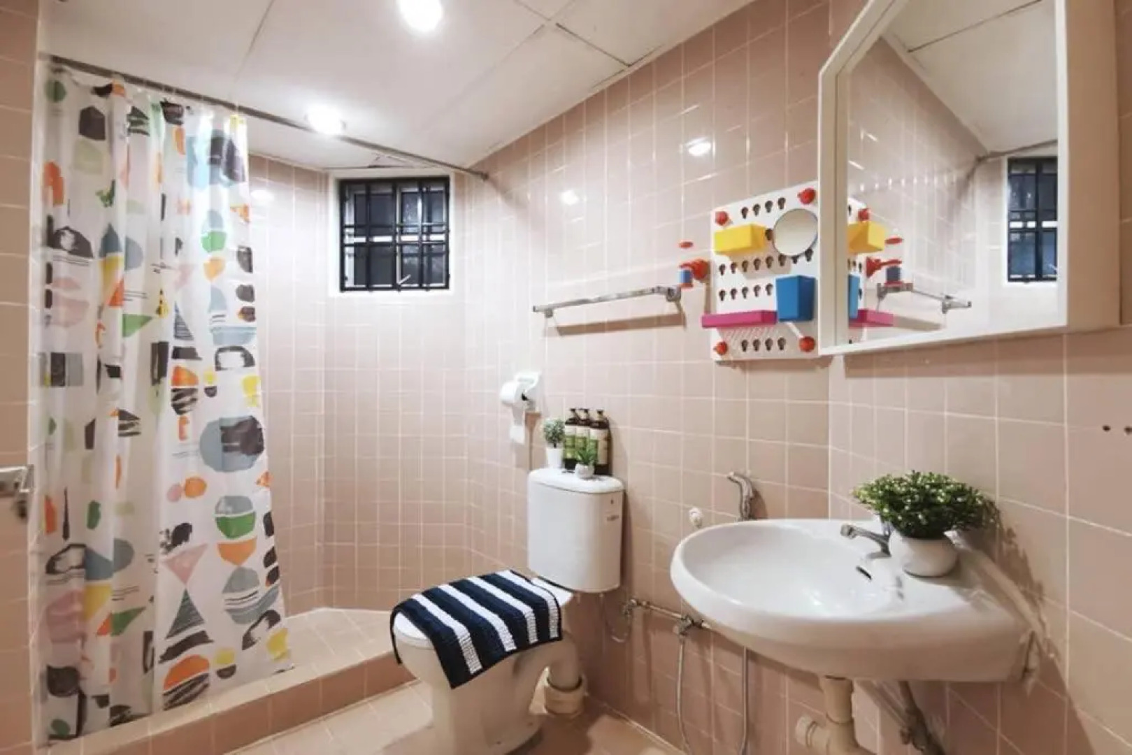 The Whale House | 100m From Batu Ferringhi Beach