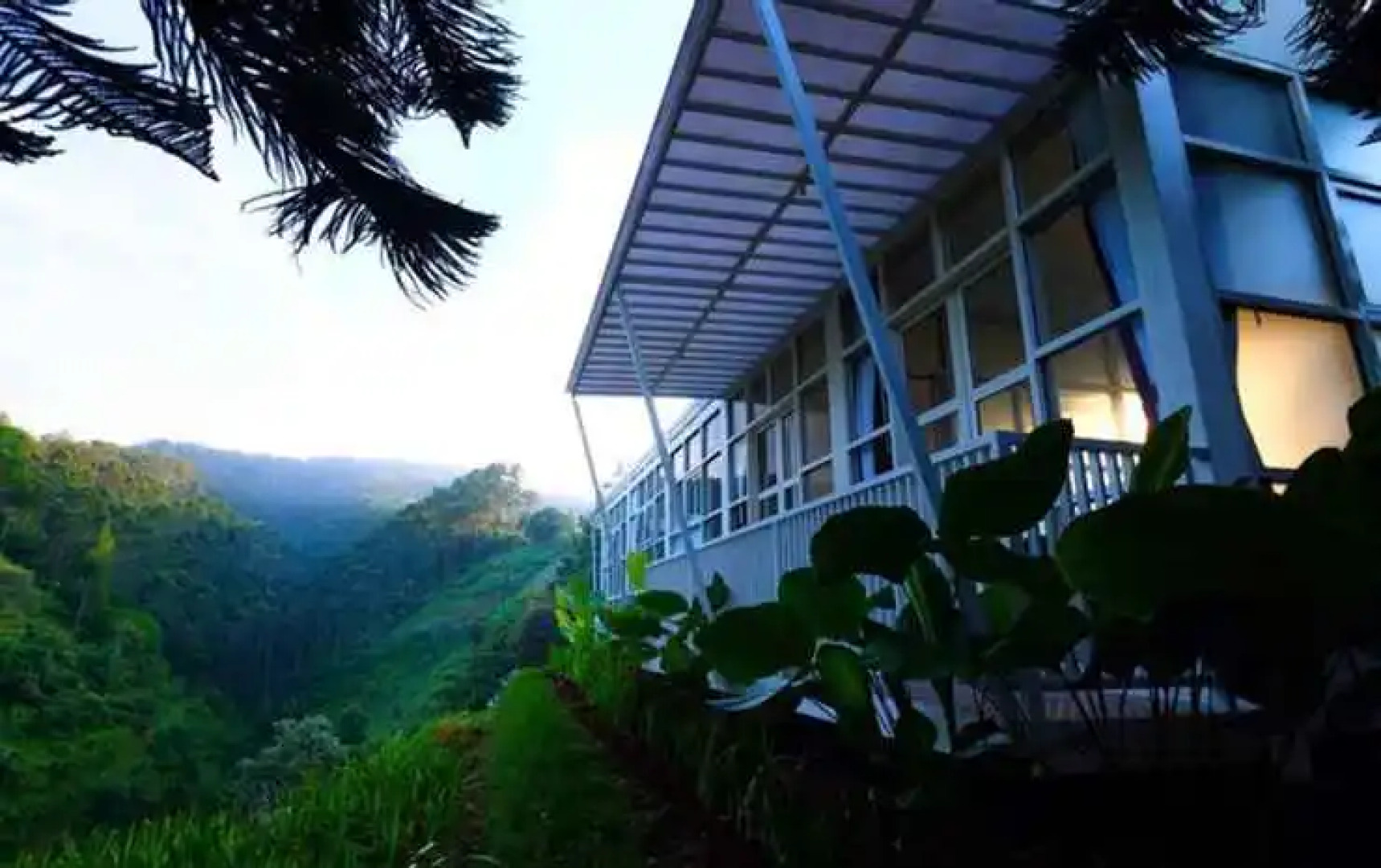 Bukit Cikahuripan Resort